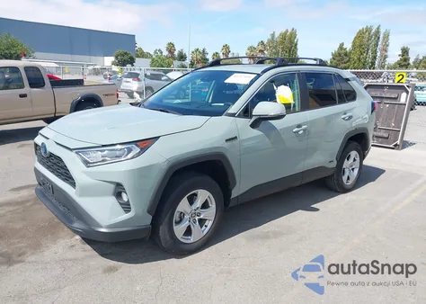 2021 Toyota Rav4 Hybrid Xle z USA, uszkodzony, nr VIN 2T3RWRFV3MW111124